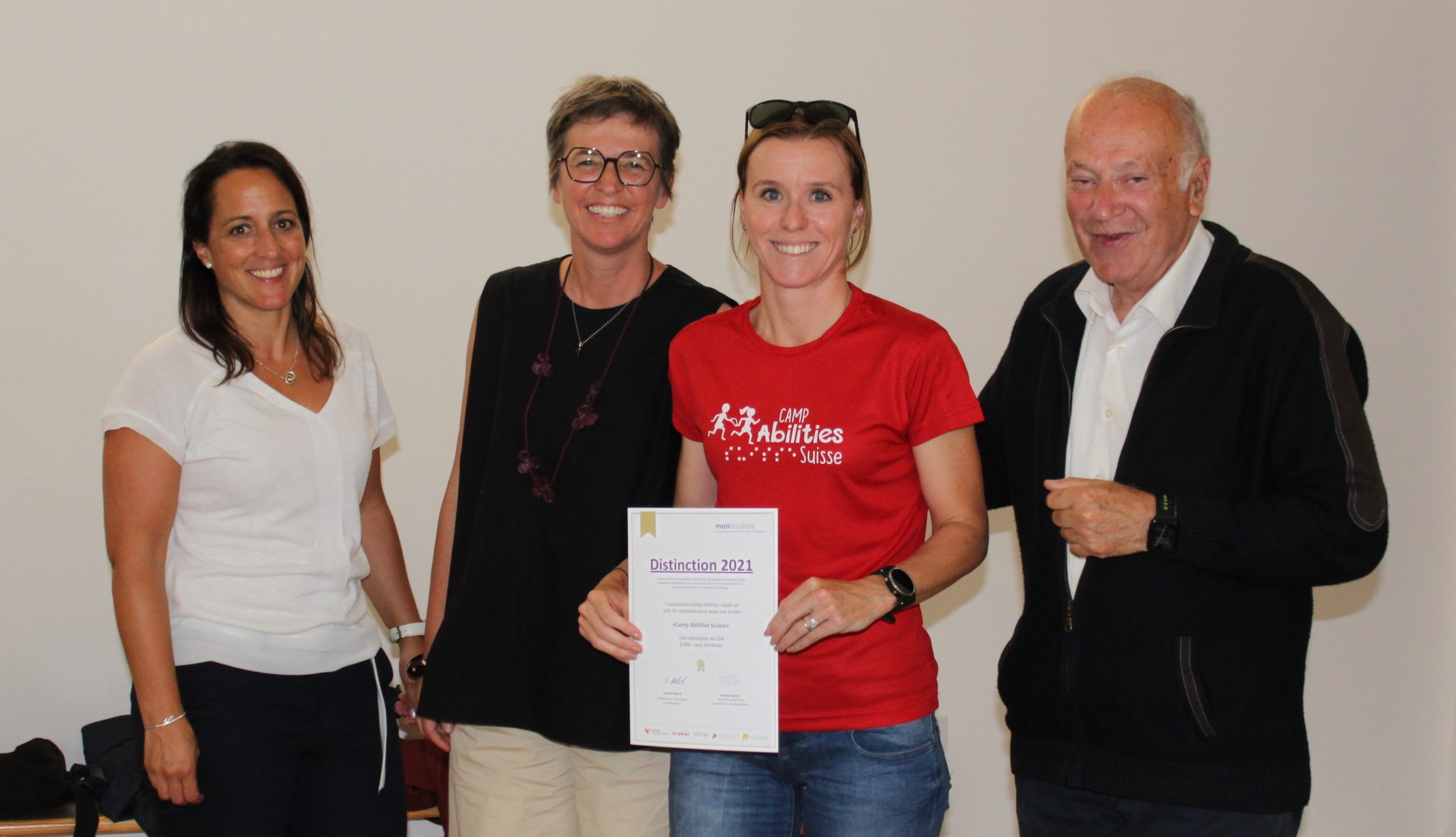 Daniela Specht et Roger Darioli de Mon Equilibre, Valérie Caron du Département de Pédagogie Spécialisée Université de Fribourget Béatrice Aenishanslin Mamin, ergothérapeute au CPHV