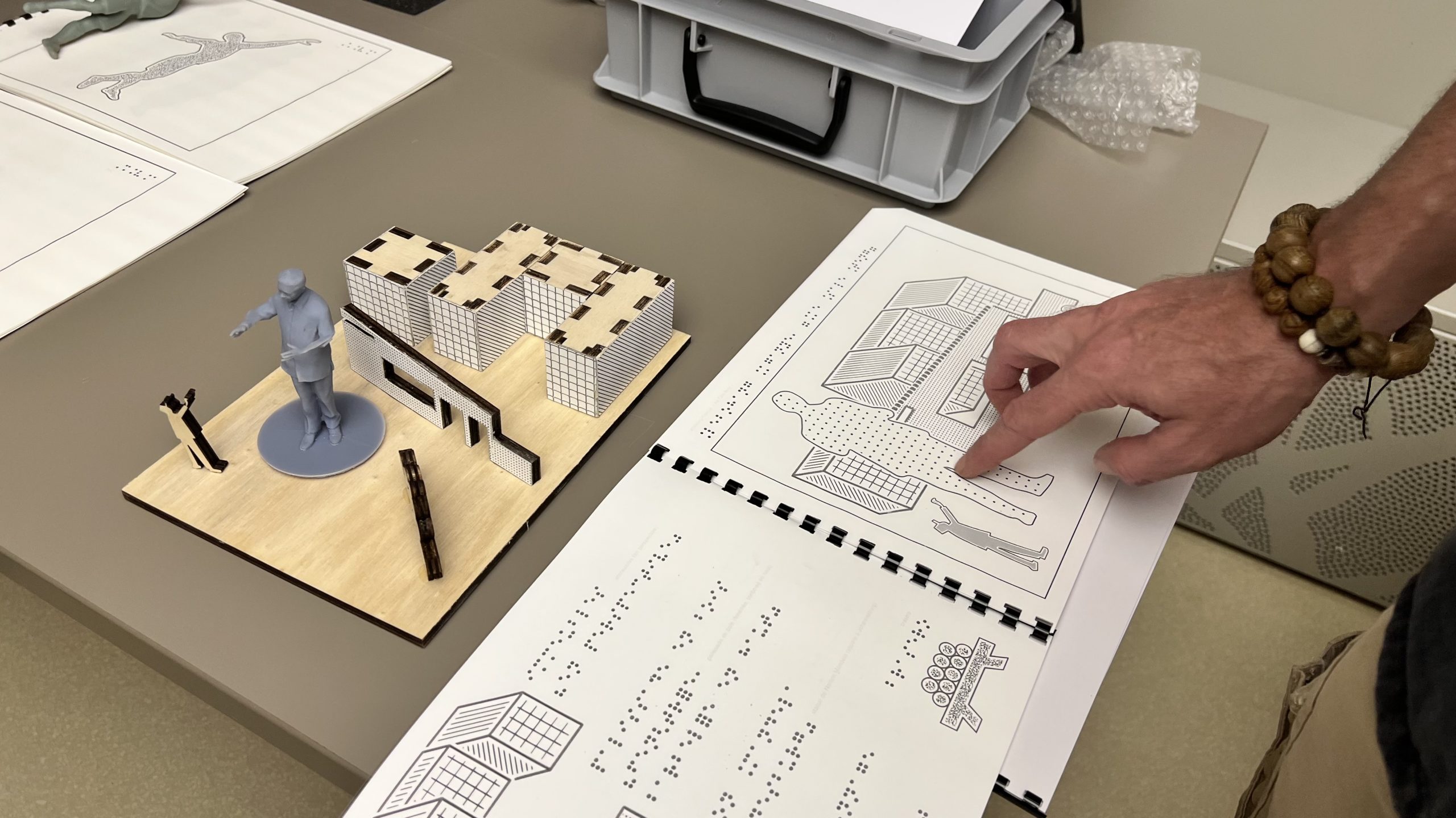 Œuvre « Staging Memories » accessible