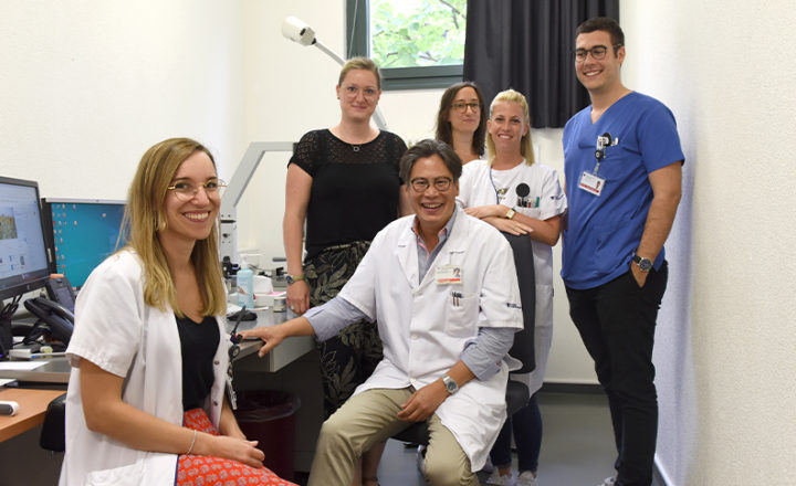 Photo de l'équipe de la thérapie génique ophtalmique à l'hôpital ophtalmique