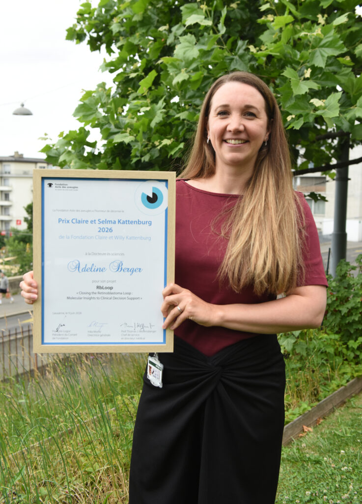 La Dre Adeline Berger avec le Prix Kattenburg 2026.